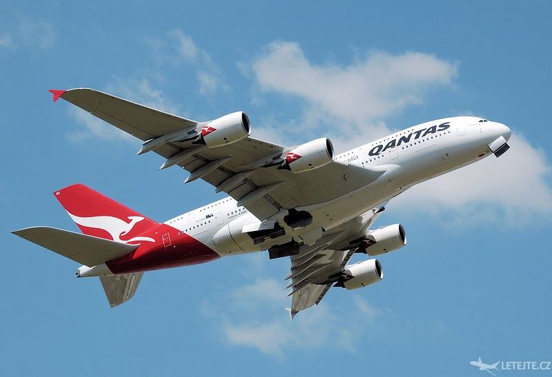 Airbus A 380, autor: Adrian Pingstone