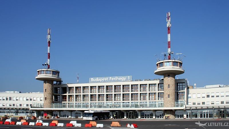 moderní letiště v Budapešti patří k nejrušnějším letištím celé Evropy, autor: Raymond