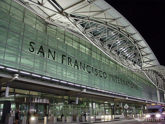 San Francisco international airport je moderní komplex čtyř terminálů, autor: travelingaroundtheworld