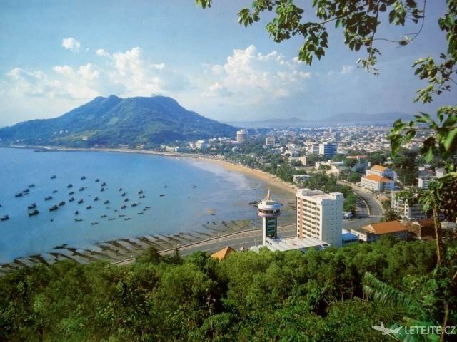 Panorama hlavního města Vietnamu, Hanoj, autor: Quonq Matako