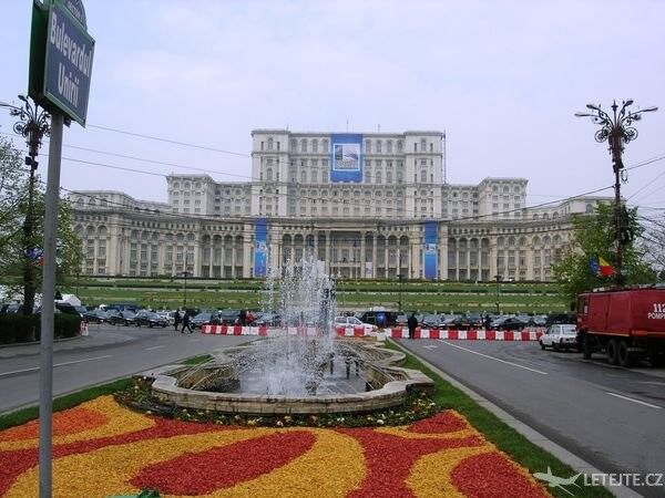 Bukurešť se pyšní řadou historických budov, autor: santano
