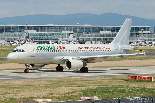 Alitalia podniká až 28 vnitrostátních letů, autor: Aero Icarus