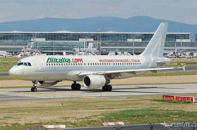 Alitalia podniká až 28 vnitrostátních letů, autor: Aero Icarus