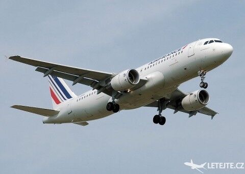 Cestujte s Air France, autor: Adrian Pingstone
