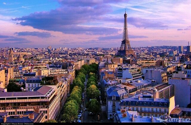 Letenky do Paříže můžete sehnat velmi levně, autor: Moyan Brenn